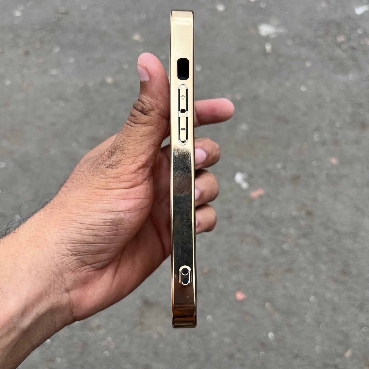Matte Back Electroplated Case for iPhone 13, 13 Pro, 14, 14 Pro, 15, 15 Pro, 16, 16 Pro. – Premium Shockproof Cover