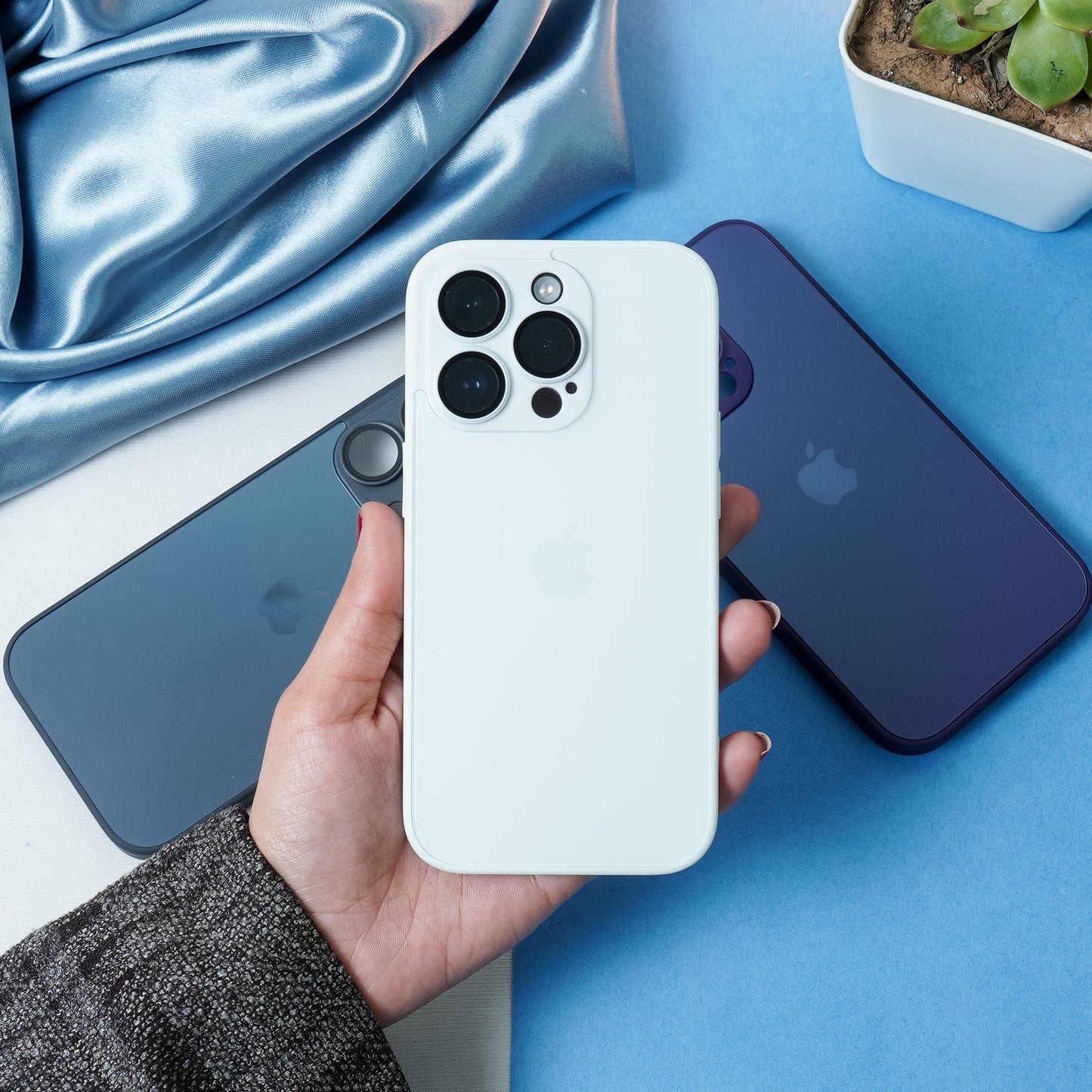 iPhone 14 Series Matte Glass Camera Lens Shell Case
