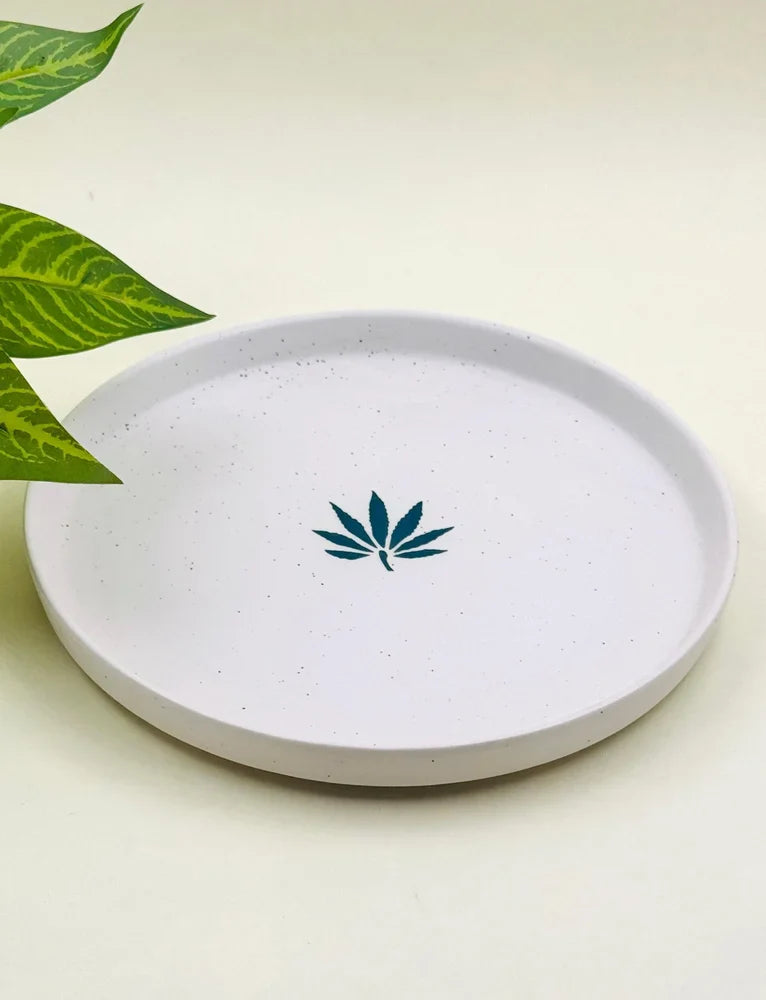 Morwee Ceramic Dinner/pizza Plate (White with Leaf, 8 Inch)
